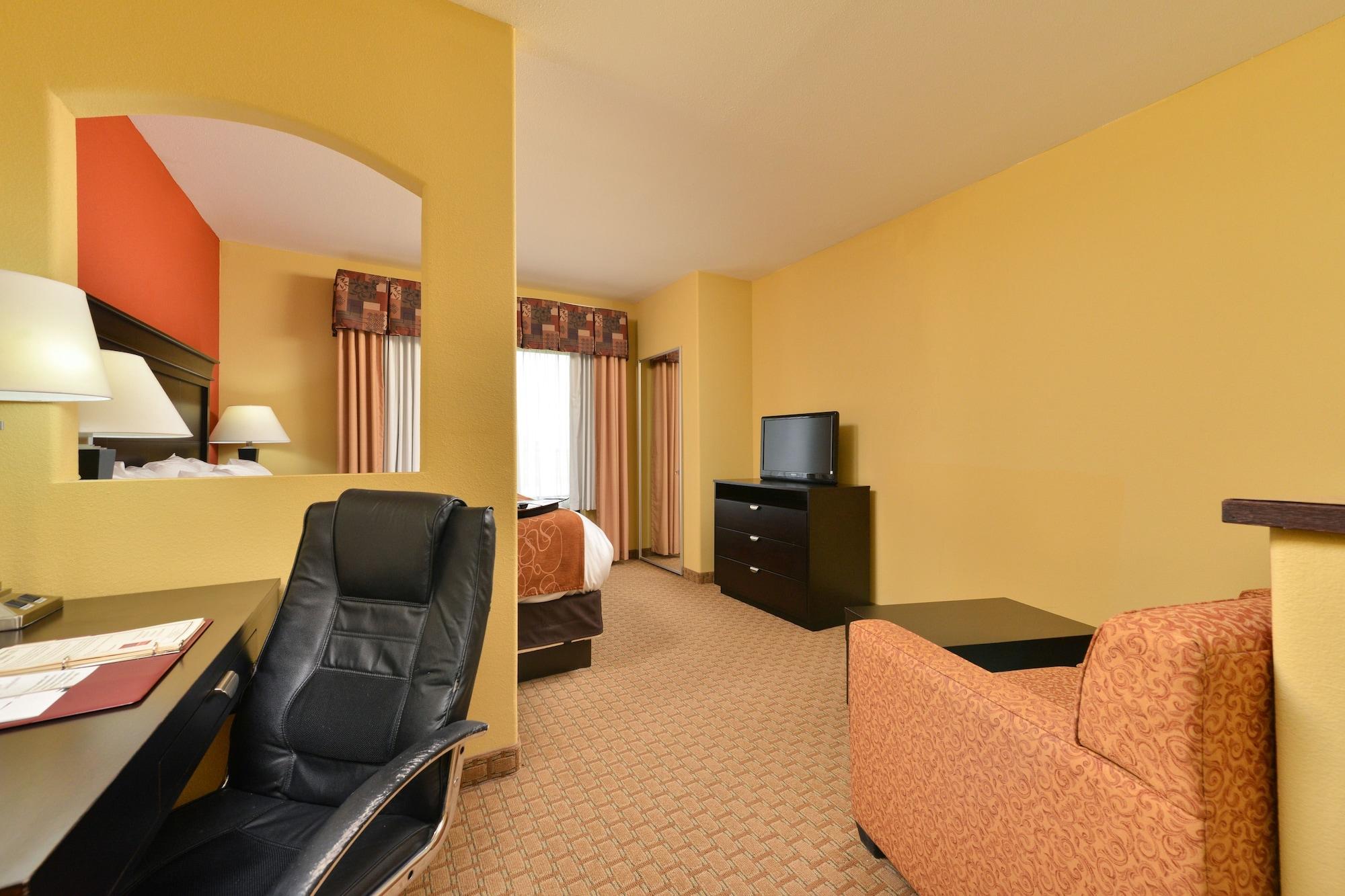 Comfort Suites Salina South מראה חיצוני תמונה