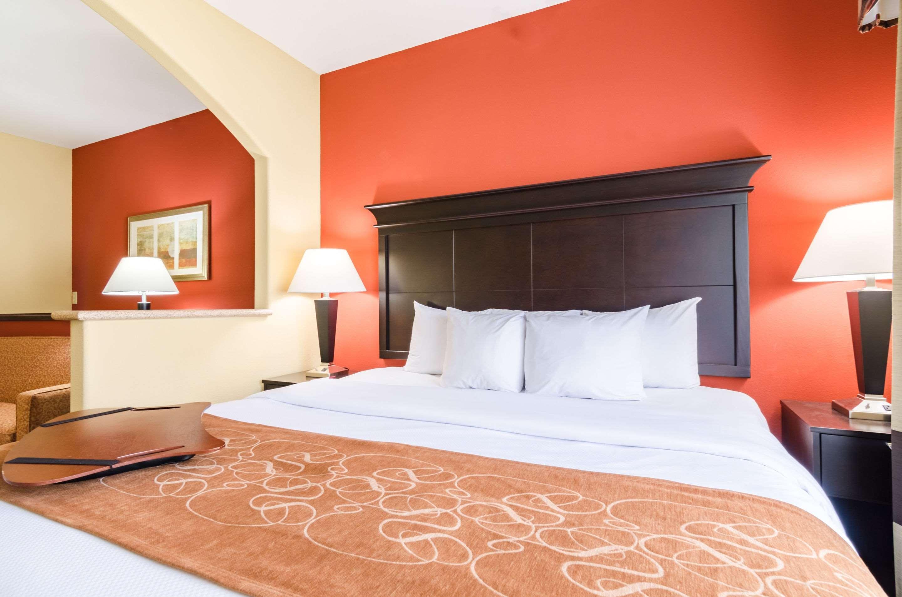 Comfort Suites Salina South מראה חיצוני תמונה