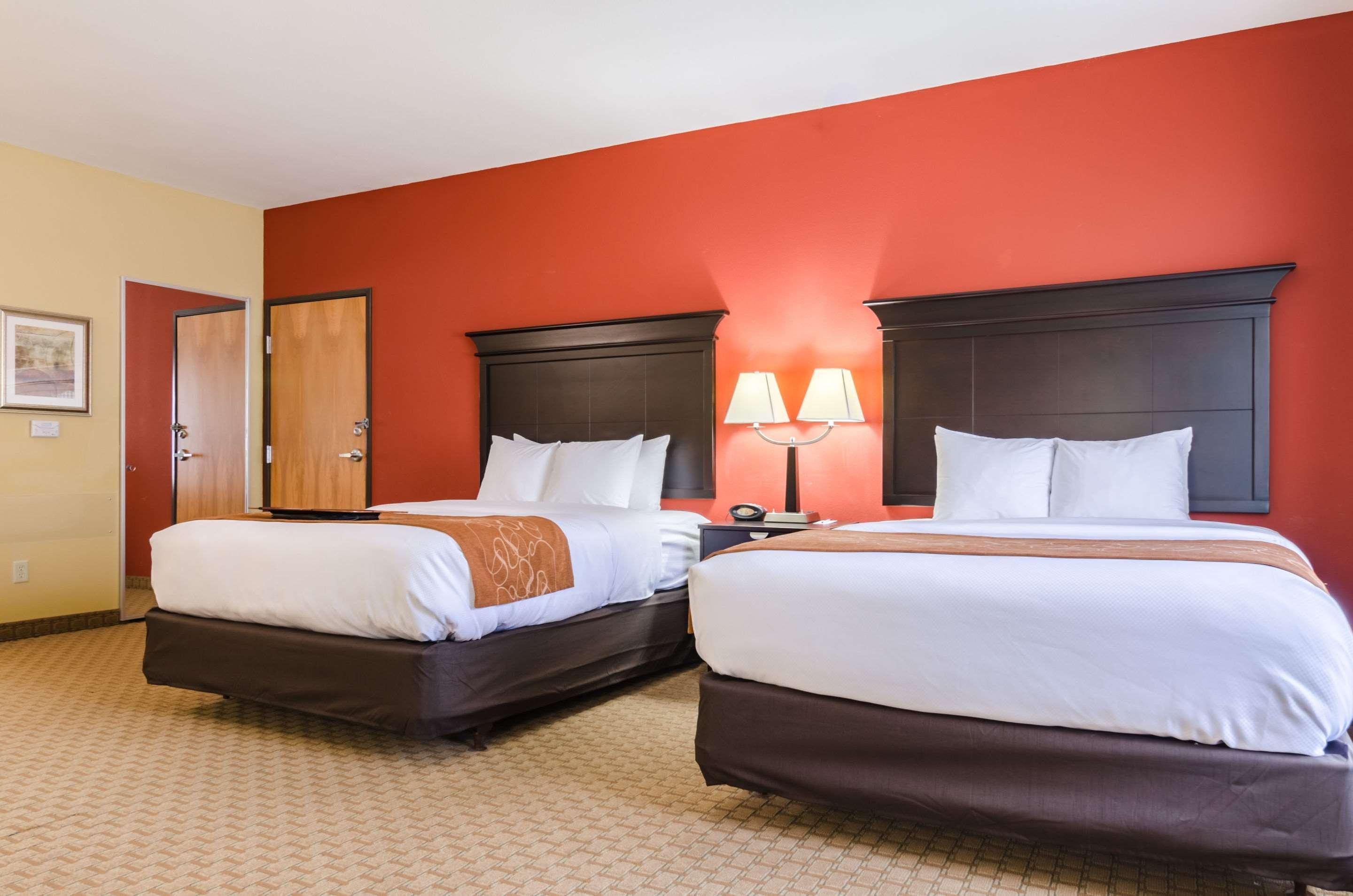 Comfort Suites Salina South מראה חיצוני תמונה