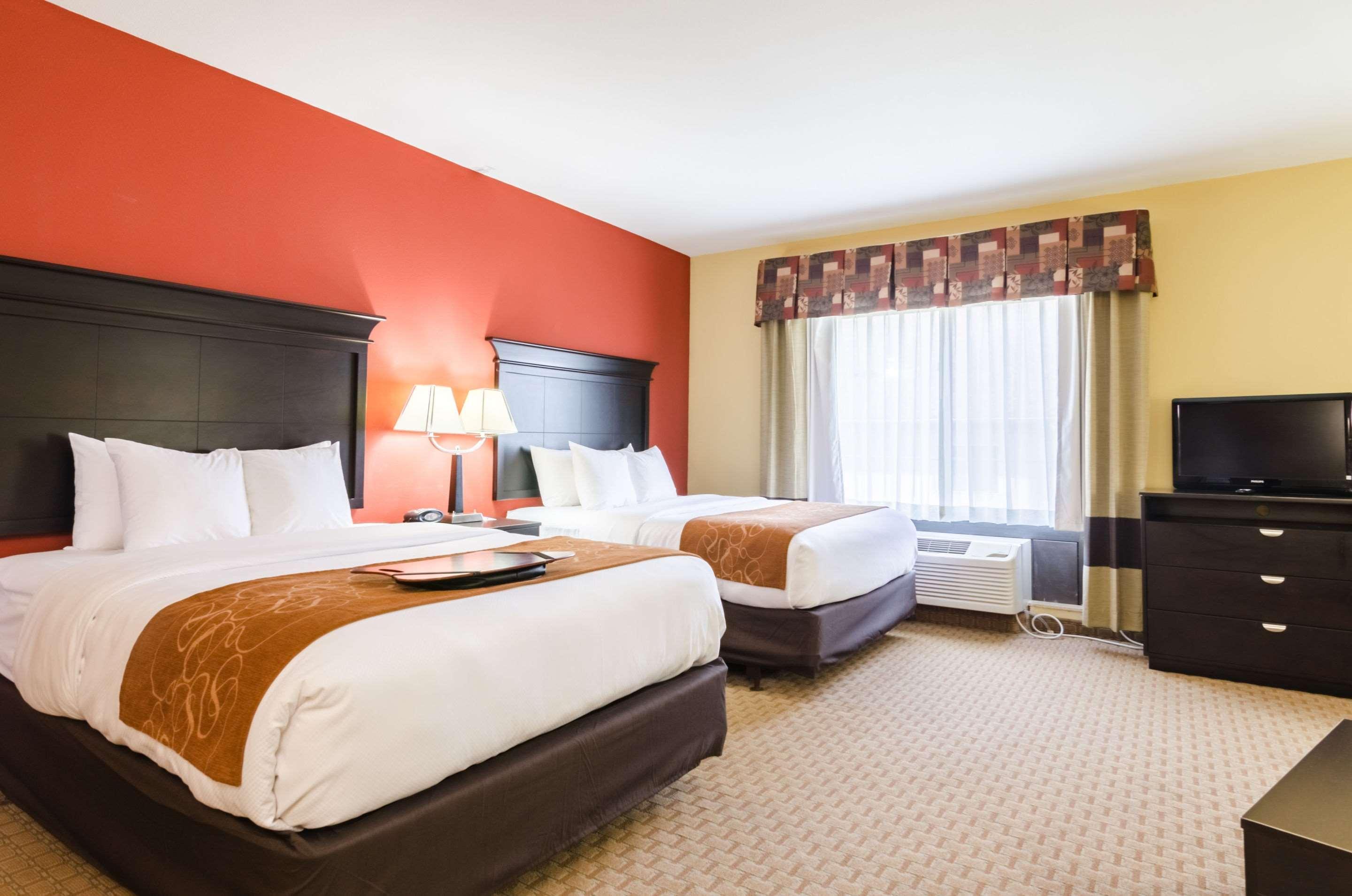 Comfort Suites Salina South מראה חיצוני תמונה