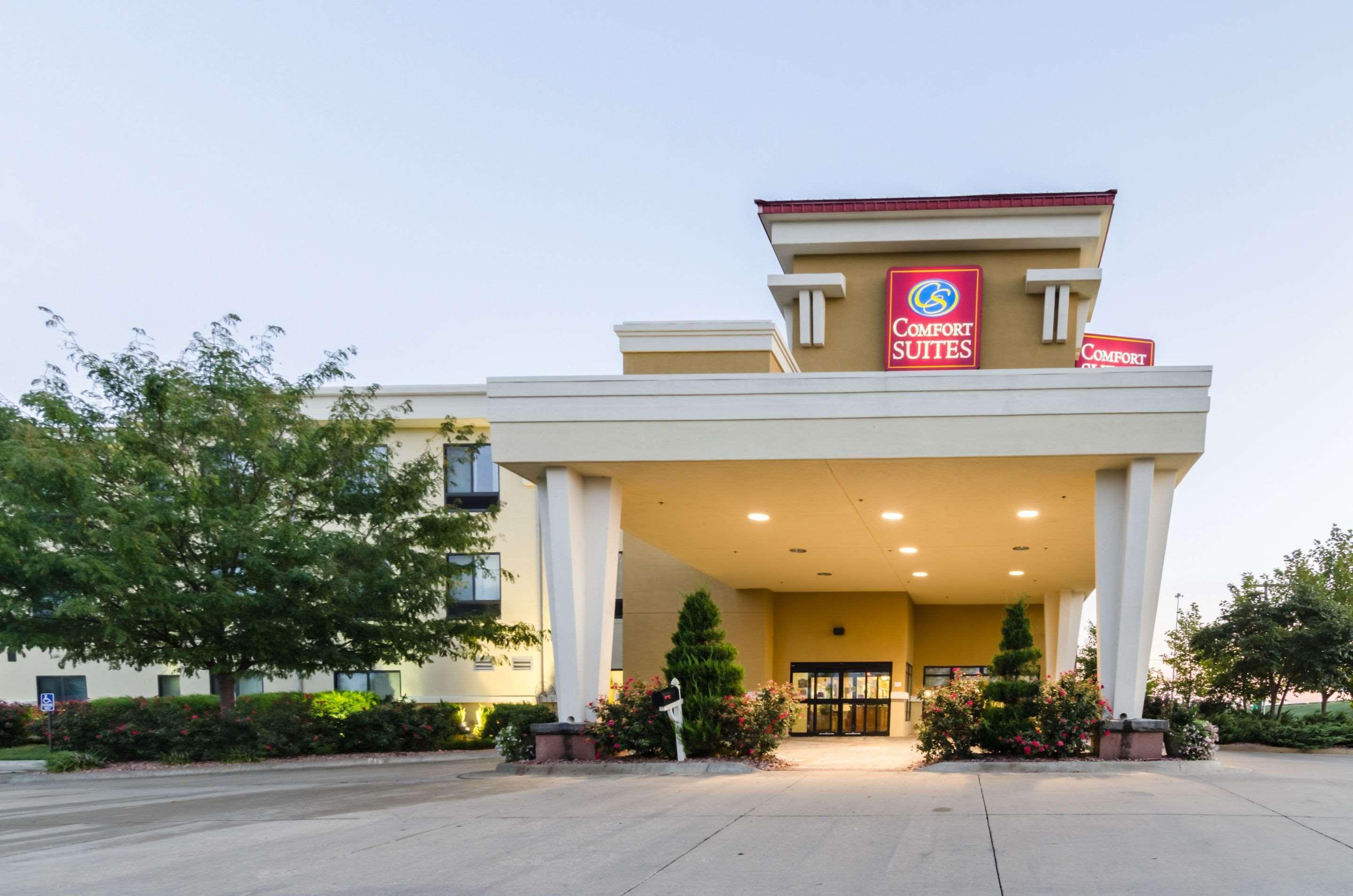 Comfort Suites Salina South מראה חיצוני תמונה